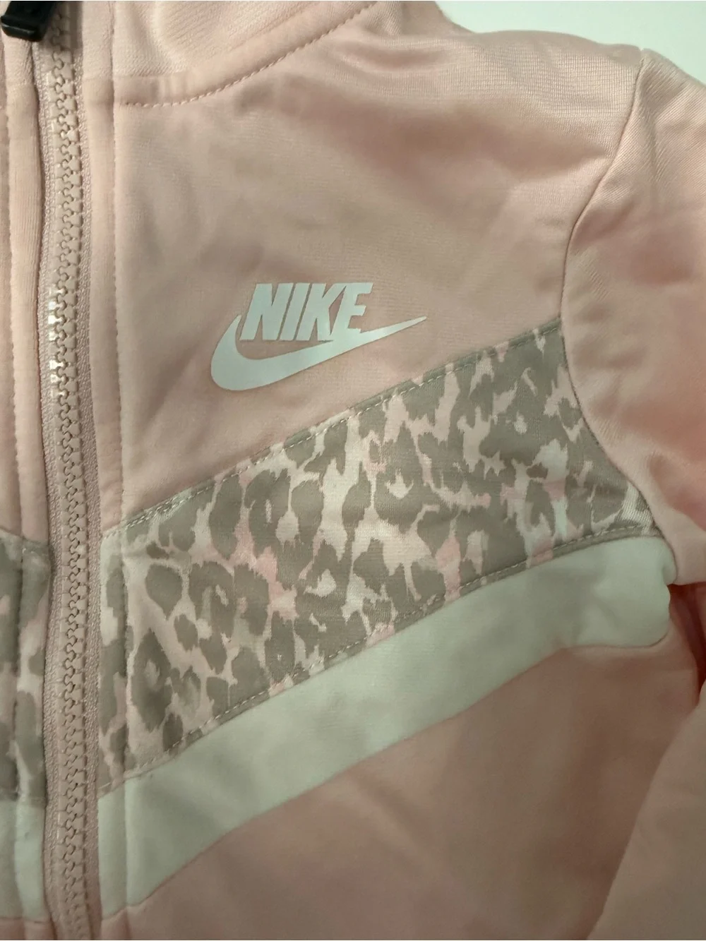 Nike Girls Full Zip Tricot Jacket And Pants 2 Piece Set Size 5-6